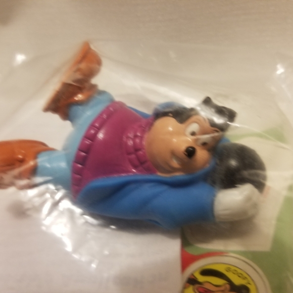 NWOT NIB 3 of 4 Goof Troop Bowling toys set - Picture 3 of 9